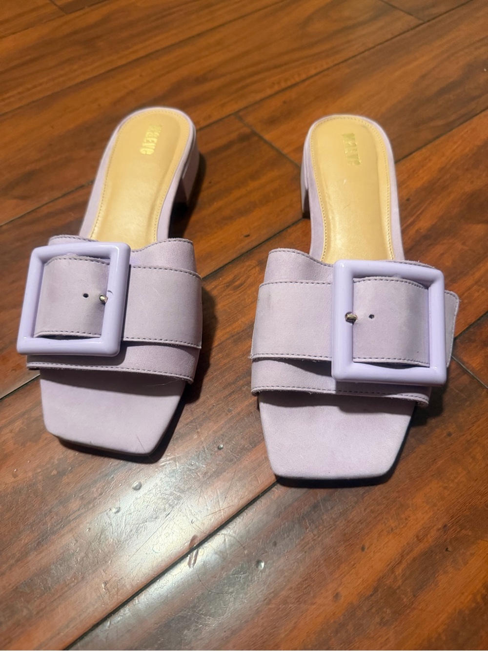 Anthropologie Lavender Buckle Slide‎ Mules